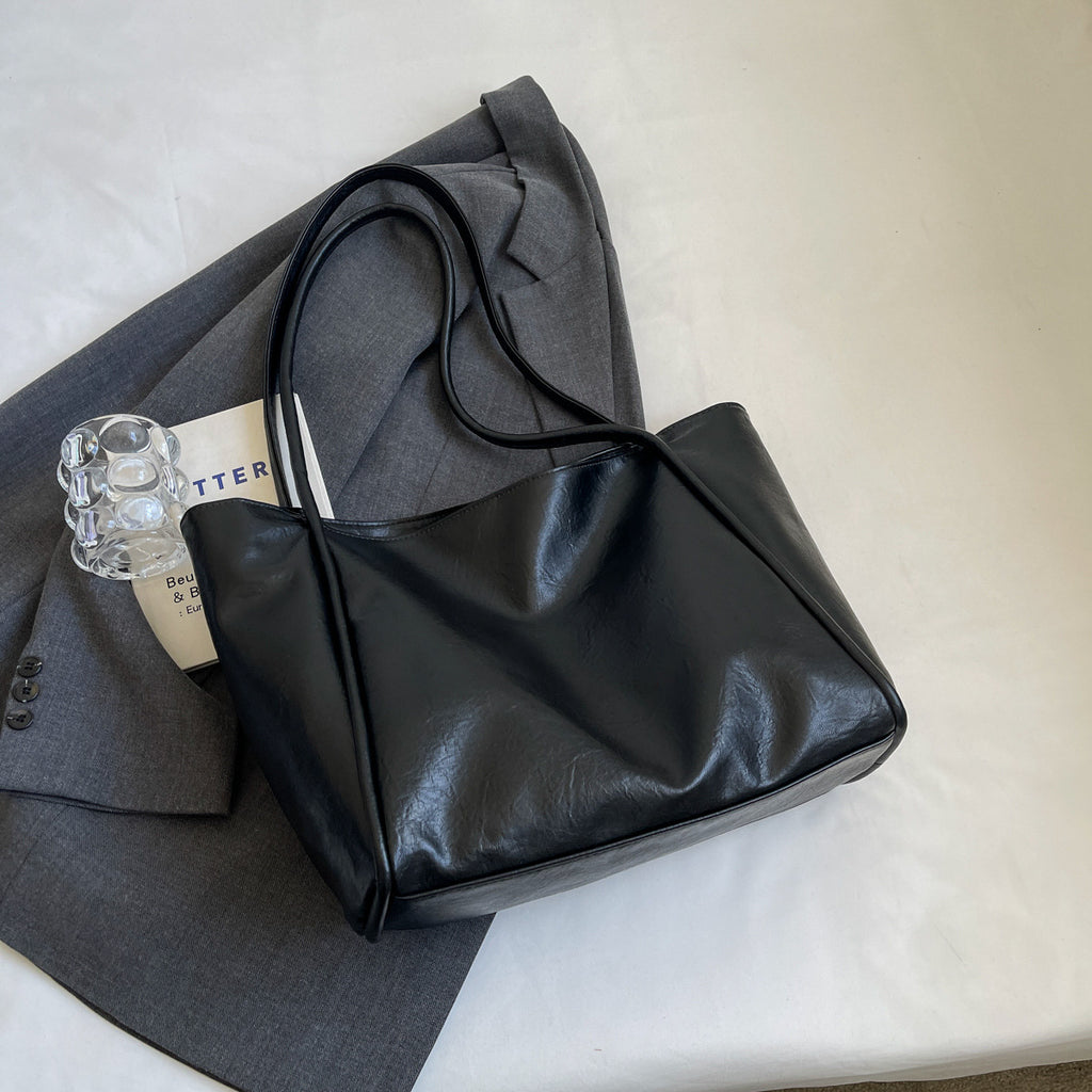 LAVAC | Black Bag